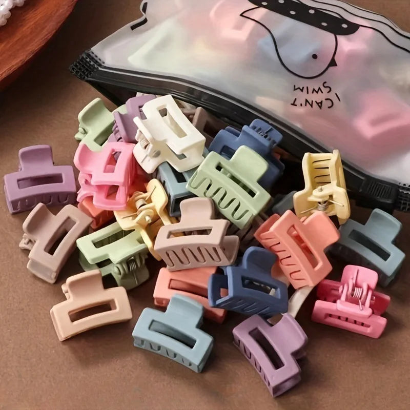 Chic Matte Hair Claw Clips