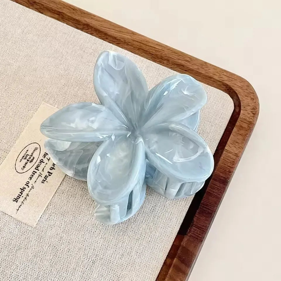 Radiant Blossom Hair Clip